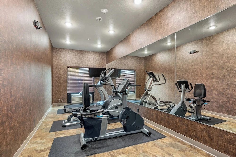 Cobblestone Hotel & Suites - De Pere Green Bay