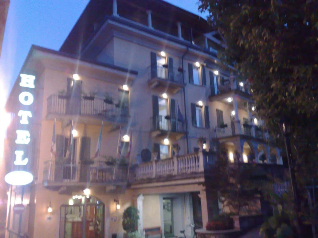 Hotel Azalea