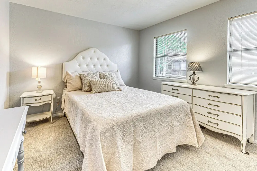 4 Mi to Dtwn: Cozy Family Condo in Ruidoso!