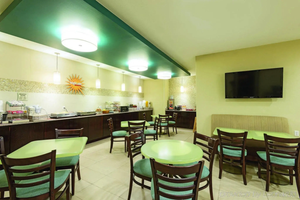 La Quinta by Wyndham Henderson-Northeast Denver