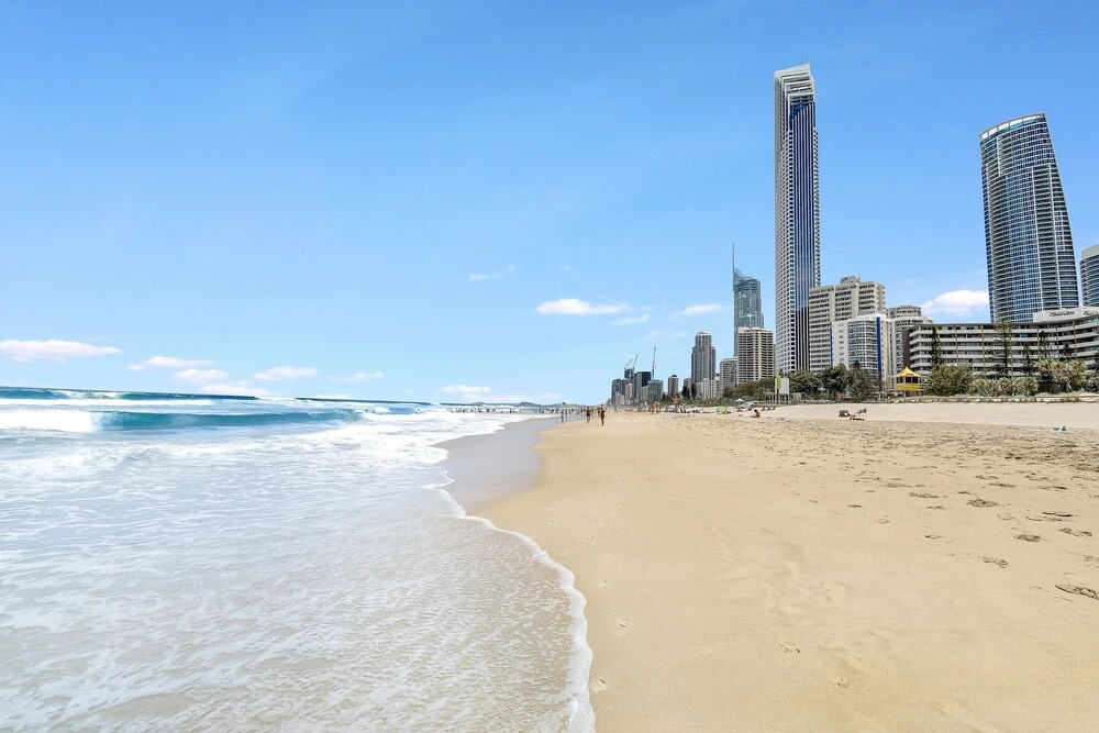 Heart of Surfers Paradise - Ocean Views
