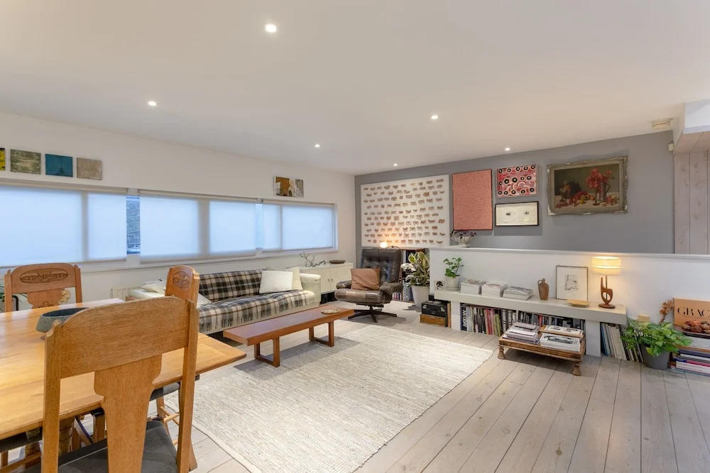 2 Bedroom Home in Hackney With Roof Terrace