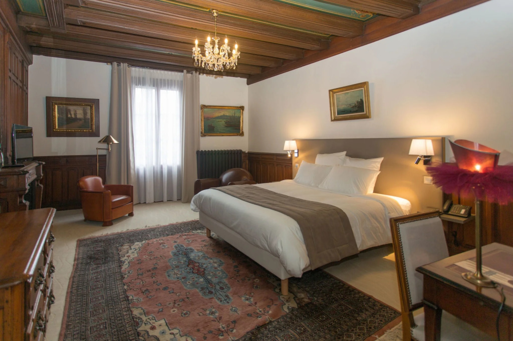 Hôtel Spa - Au Charme Rabelaisien