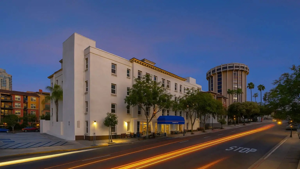 Motel 6-San Diego, CA - Downtown
