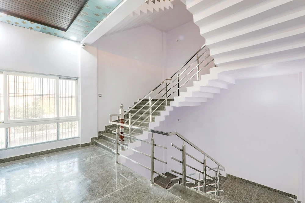 Hotel O Paras