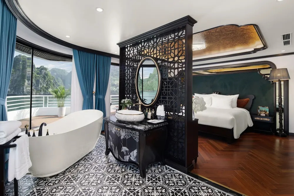 Catherine Cruises Ha Long Bay