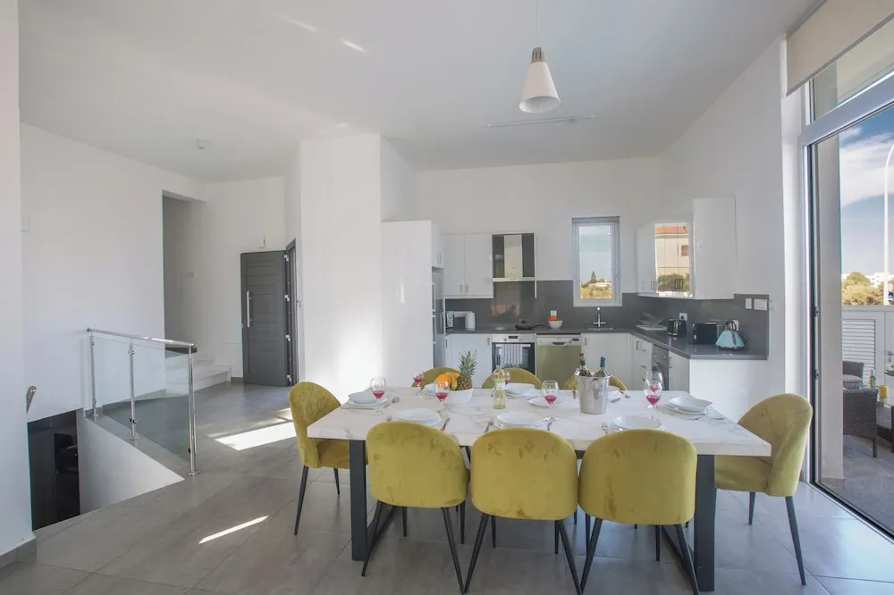 Villa Prpo490a, Stunning 5bdr Protaras Villa With Pool, Close to the Beach