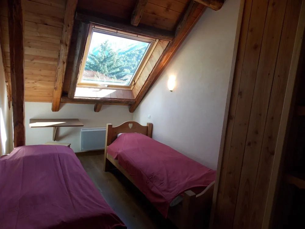 Alpe DE Virgile - Chez Mado : 5 Pièces 10 à 13 Personnes / 5 Rooms 10 to 13 People