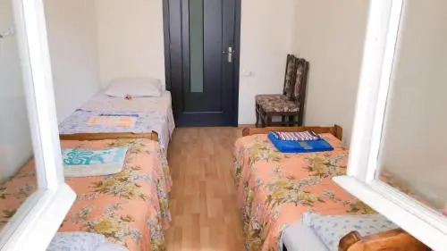Home-10