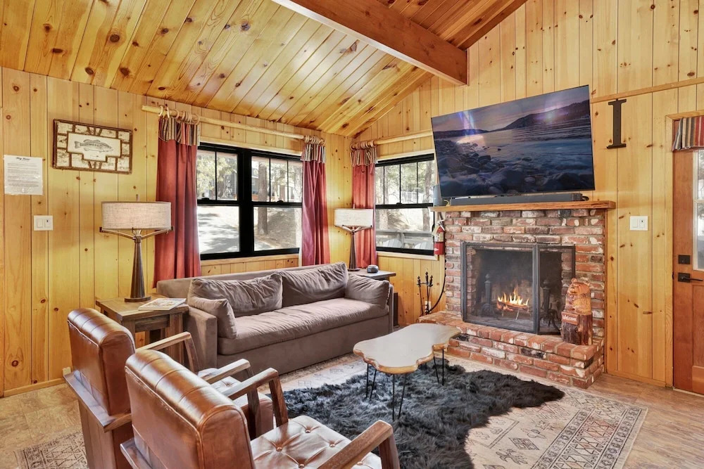 Bruin Chalet #2464