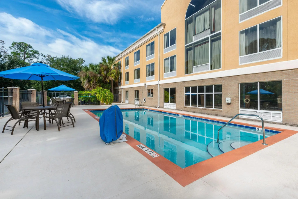Best Western Plus Flagler Beach Area Inn & Suites