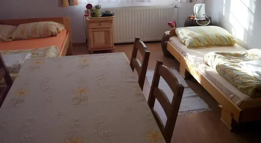 Pokoje Gościnne Arnika Górska