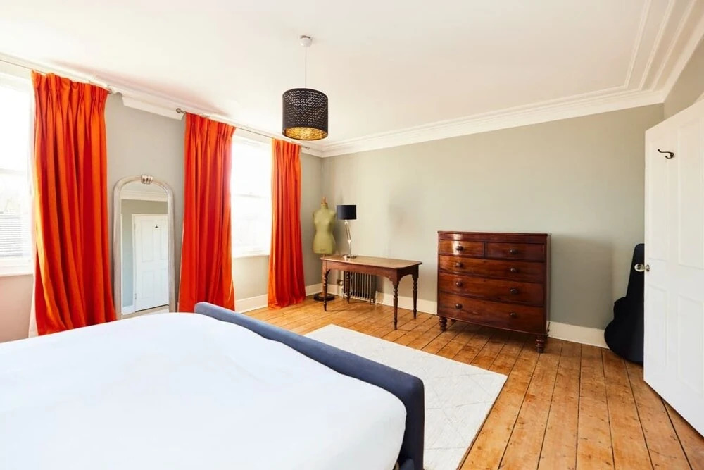 The Walterton Sanctuary - Bright 3bdr Flat