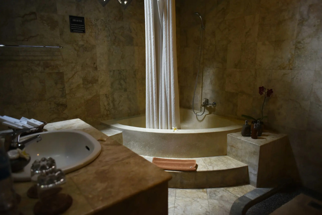 Lumbung Sari Ubud Hotel