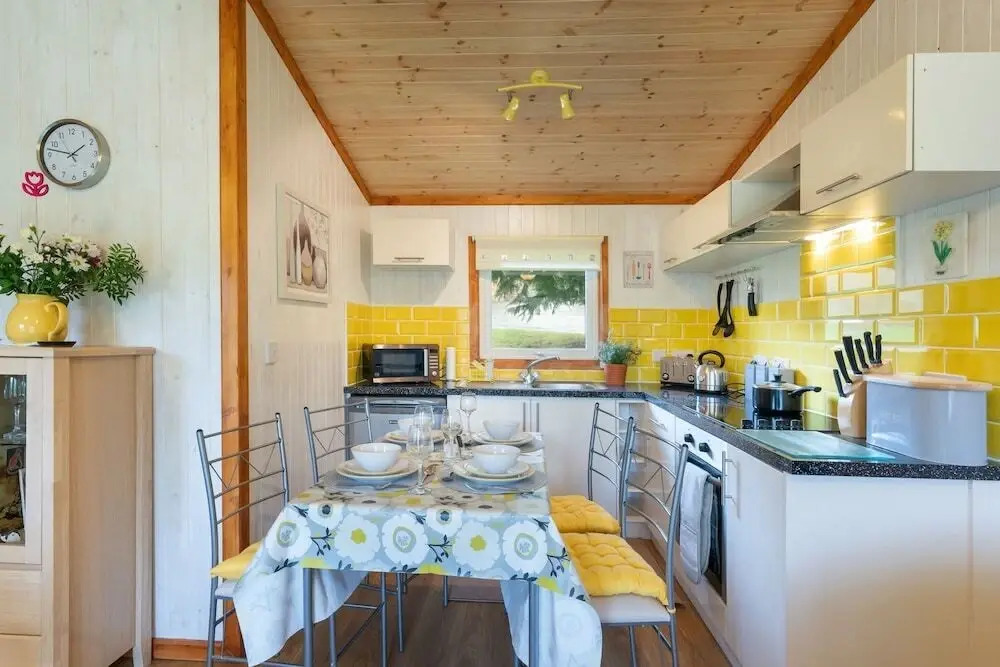 Catkin Lodge