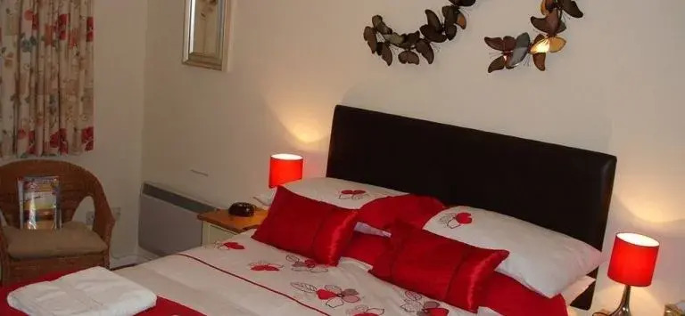 Leworthy Farmhouse Bed and Breakfast