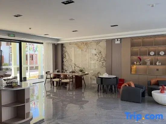 Yunmuxi Hotel (Nanla River Starry Night Market Branch)
