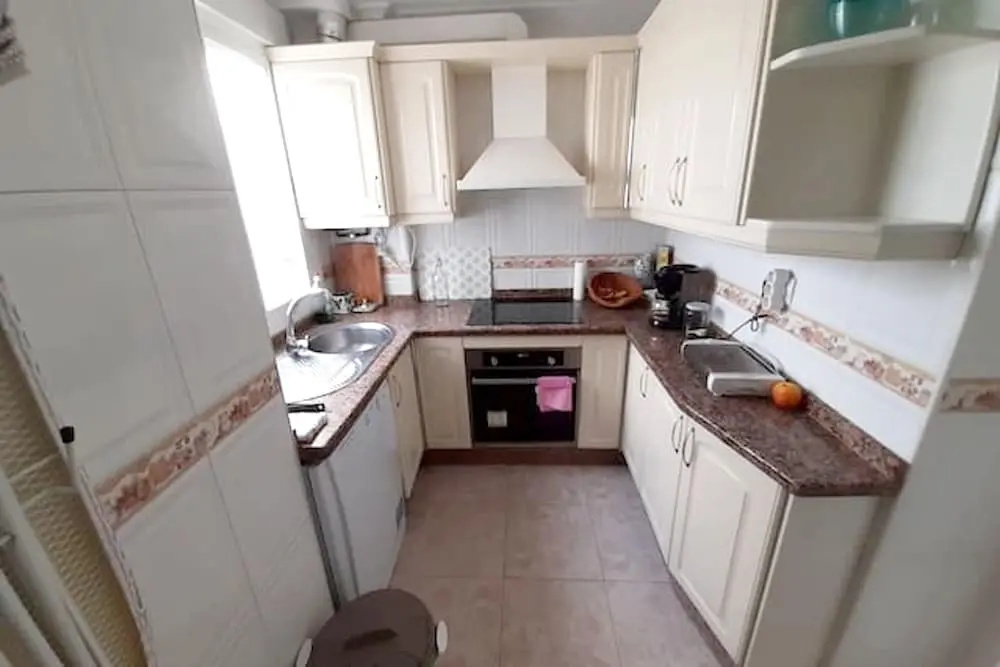 Apartment with 4 Bedrooms in Sevilla, with Wonderful City View, Furnished Balcony And Wifi - 90 Km From the Beach