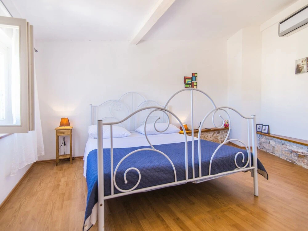 Comfortable Holiday House Gianni for up to 5 Persons