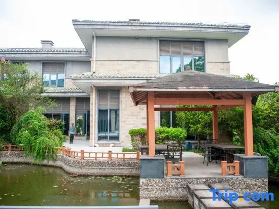 Shanshui Residence Resort Hotel