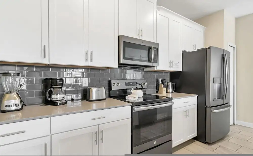 Amazing 4bdr w Pool Near Disney - 4914