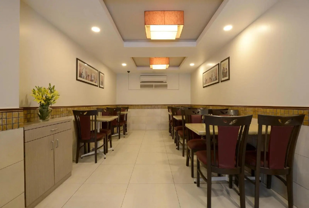 Hotel Raj Mahal