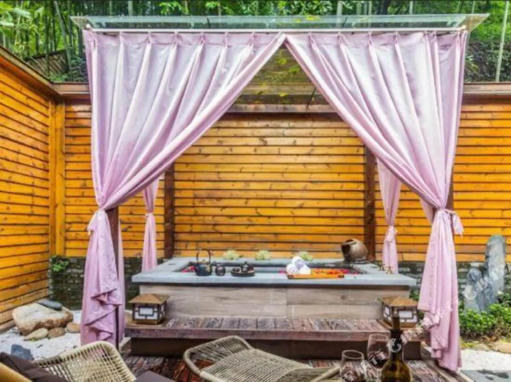 Yu Shui Hot Spring Inn