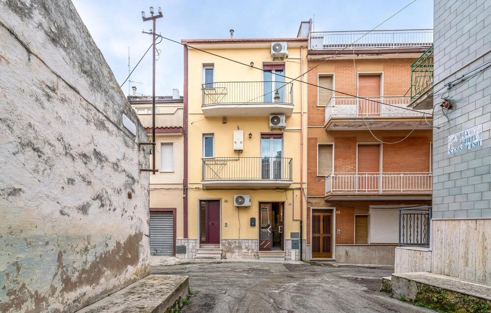 Stunning Apartment in San Nicandro Garganico With 2 Bedrooms
