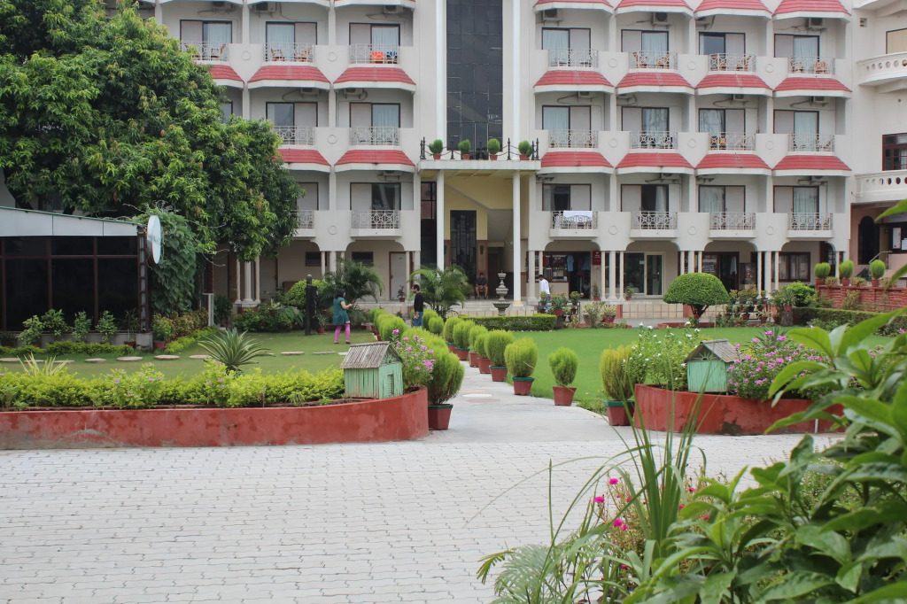 Hotel Surya, Kaiser Palace