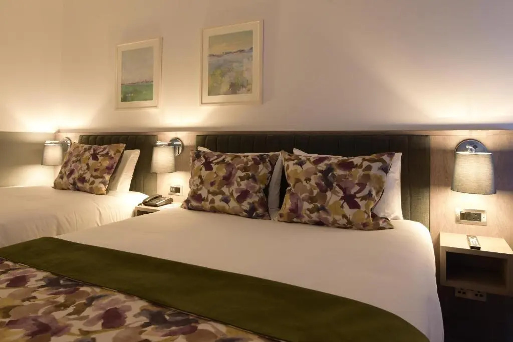 Carrigaline Court Hotel & Leisure Centre