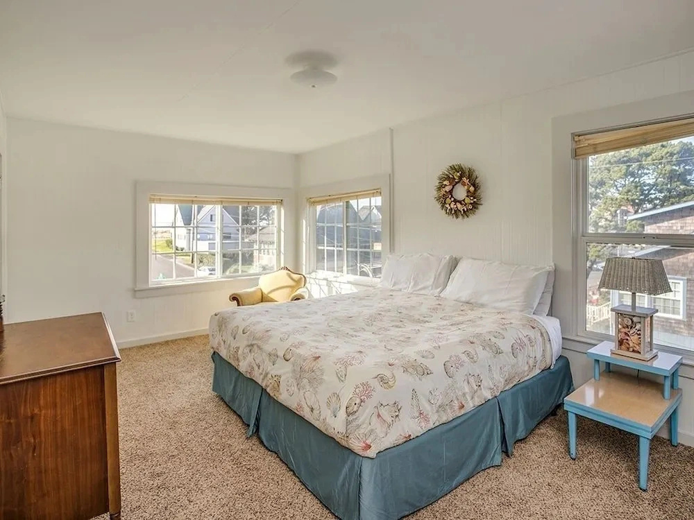 Surfers Paradise 4 Bedroom Home