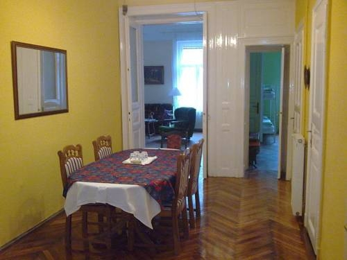 Azurro Hostel