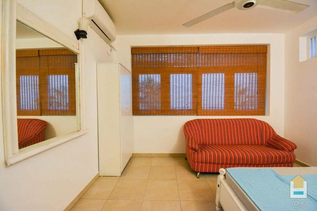 Yoho Lanka Hostels