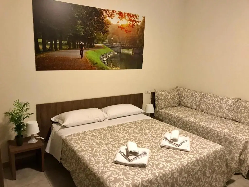 Hotel Bed  Bike