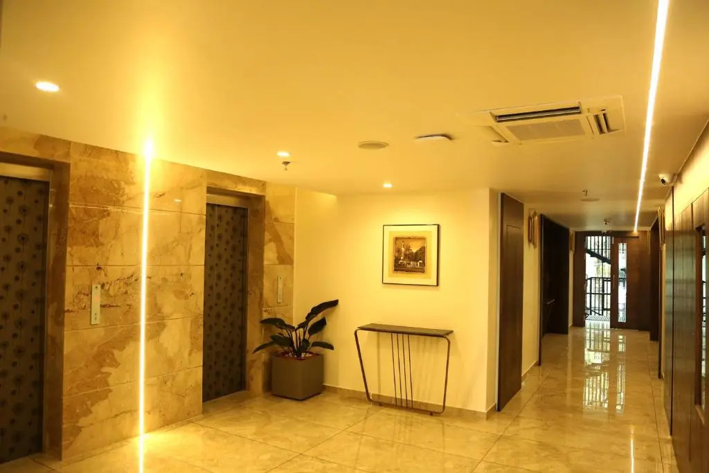 Crystal Suites
