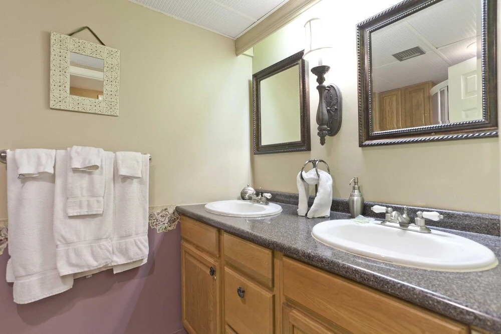 Aquarius Condominium 303