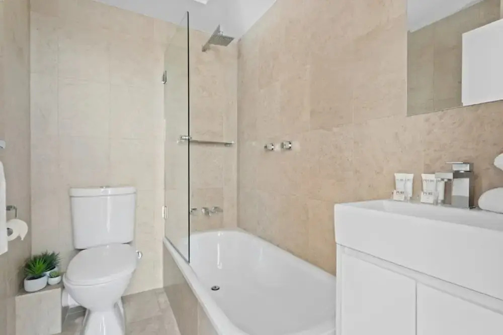 Prime Location 2-bed Apartment With Parking
