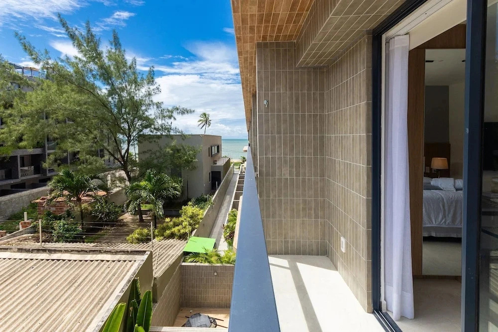 Garden Haus - Beachfront at Bessa Beach Housi by Carpediem