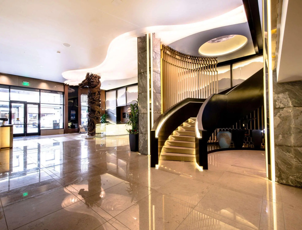 Hotel Fusion, a C-Two Hotel