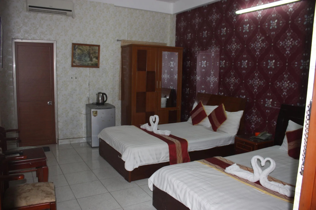 YoKo Airport Saigon Hotel