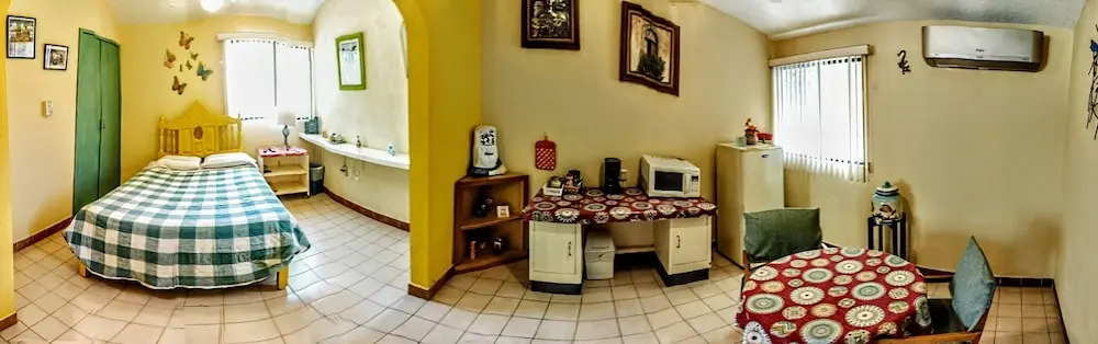 Nice and Cozy Studio Very Close to the Boardwalk and the Beach