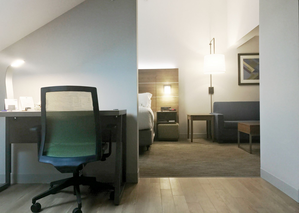 Holiday Inn Express Hotel & Suites White River Junction by IHG