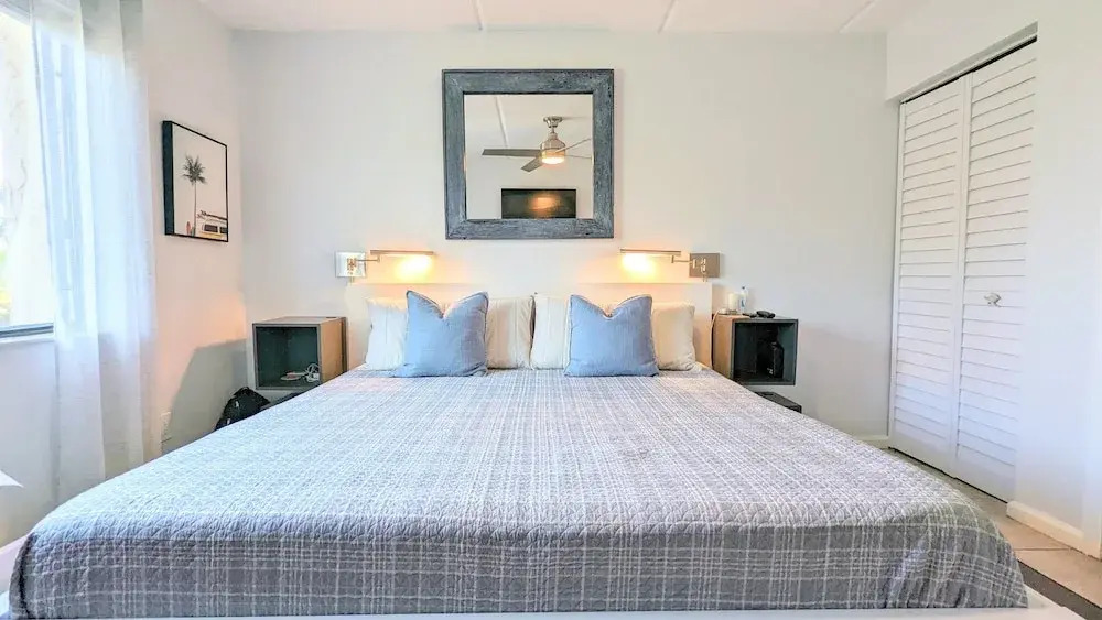 Cool Waves Oceanfront Retreat - St Augustine Beach 2 Pools 5 Hot Tubs! On the Beach