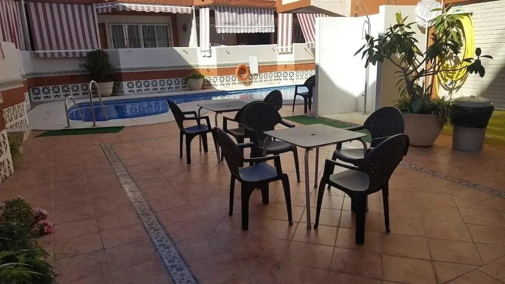 Los Nidos Beach