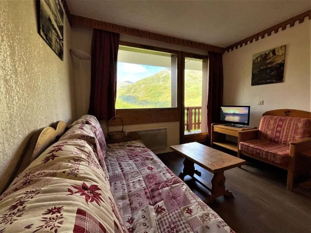 Appartement Les Menuires, 2 pièces, 6 personnes - FR-1-452-112