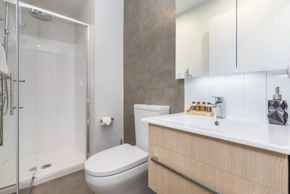 Star Queens Serviced Apartments