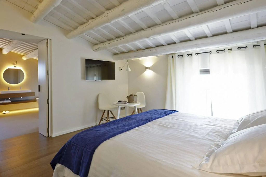 Hotel Restaurant Mas Lazuli by Fimedhotels