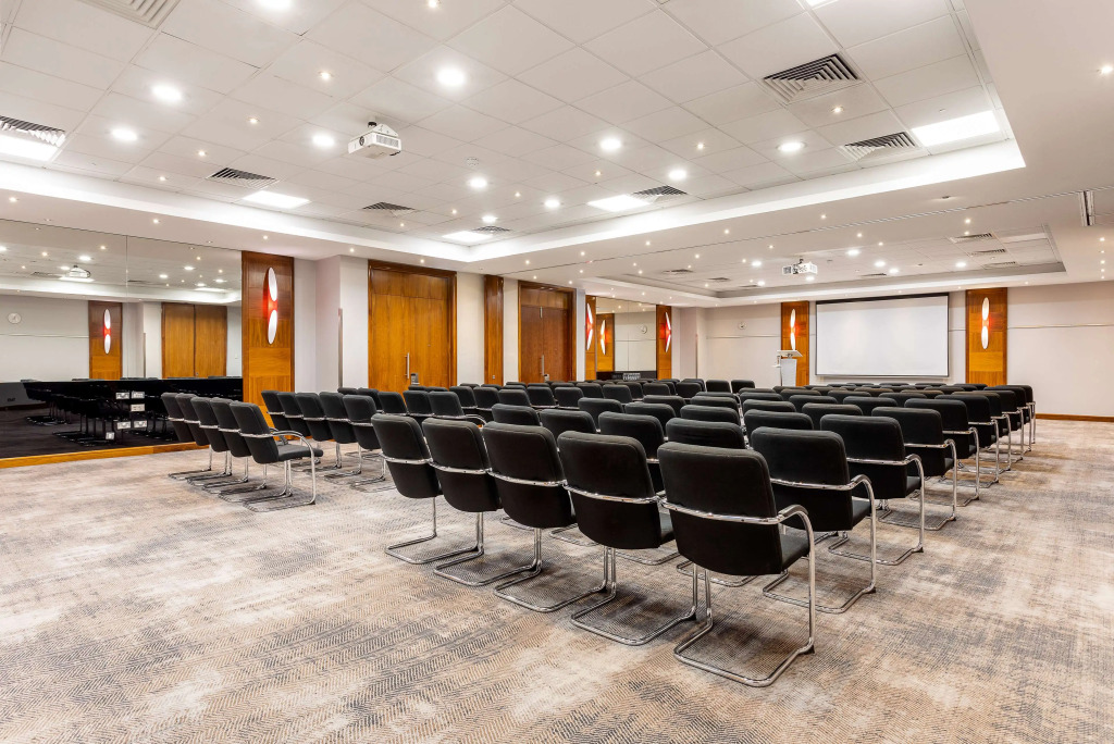 Radisson Hotel and Conference Centre London Heathrow