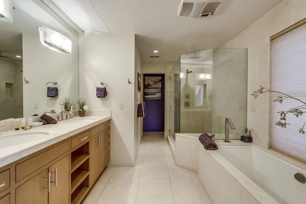 Beachside Getaway II 3 Bedrooms 2 Bathrooms Condo