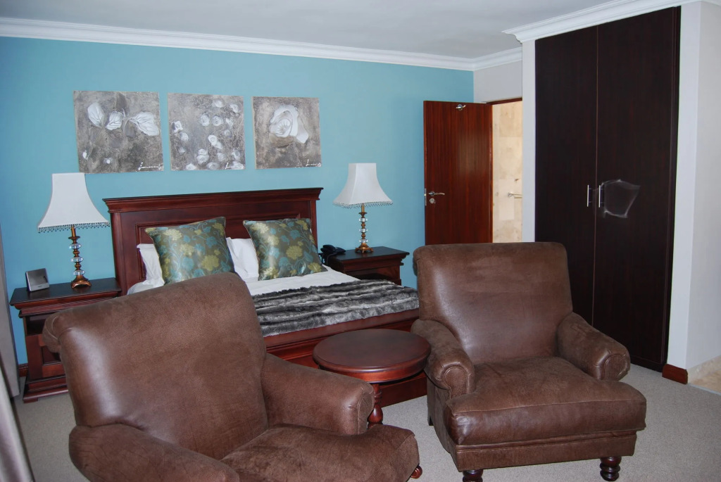 HOSPITALity Lodges